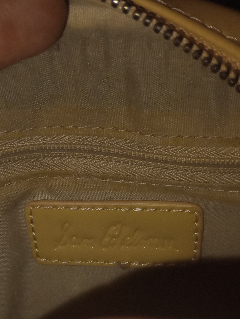 Sam Edelman Light Tan Oval Crossbody/ Belt Bag with Embossed Design - Picture 3 of 4